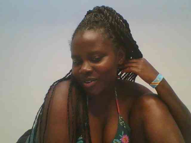 Loviett52 webcam