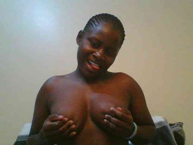 Loviett52 webcam