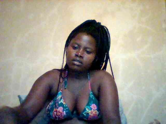 Loviett52 webcam