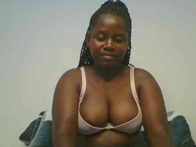 Loviett52 webcam