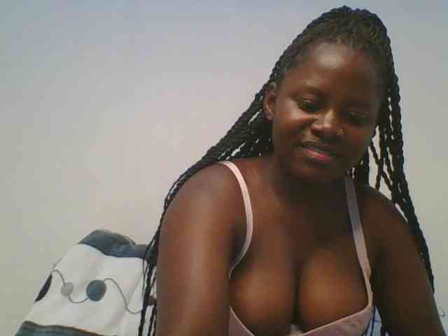 Loviett52 webcam