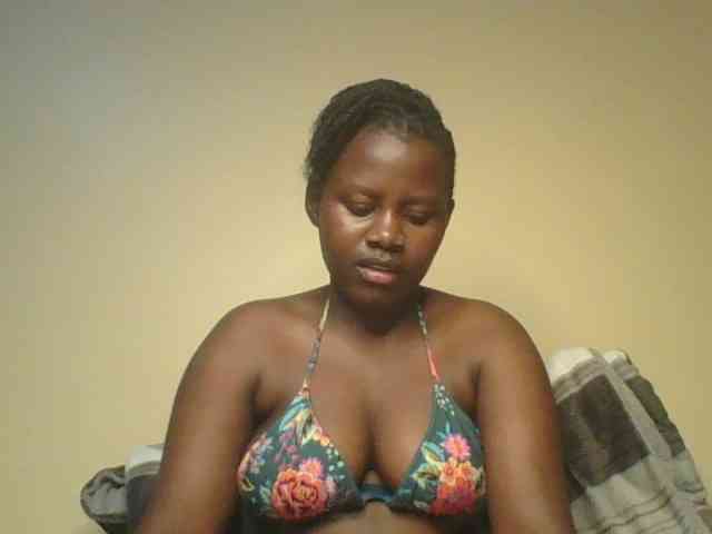 Loviett52 webcam