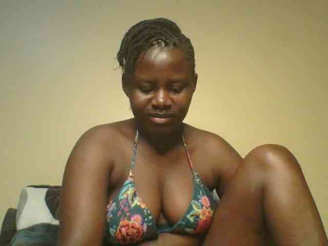Loviett52 webcam