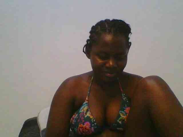 Loviett52 webcam