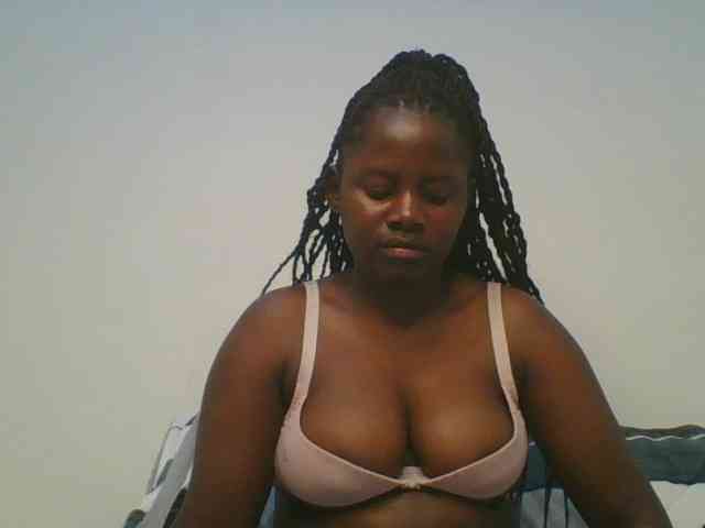 Loviett52 webcam