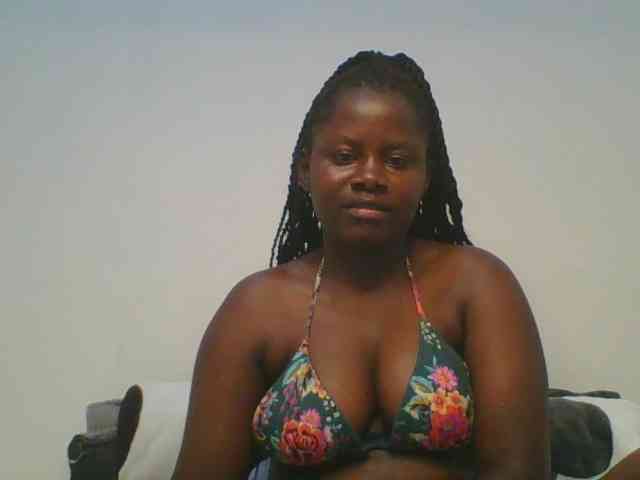Loviett52 webcam