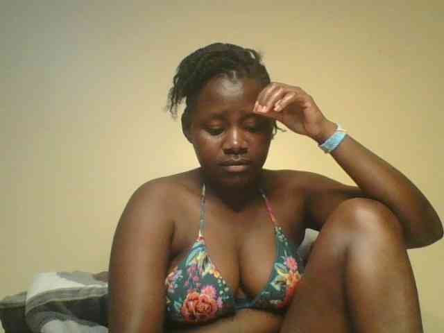 Loviett52 webcam