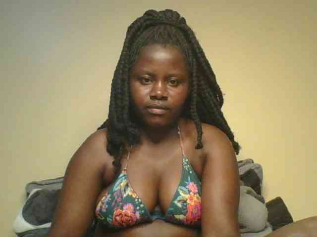Loviett52 webcam