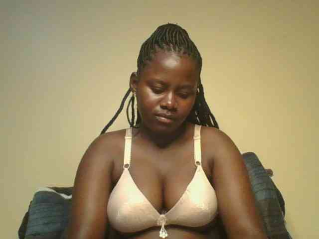Loviett52 webcam