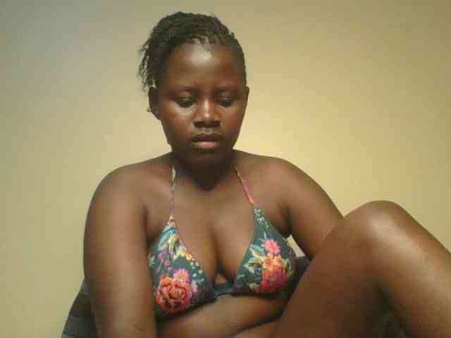Loviett52 webcam