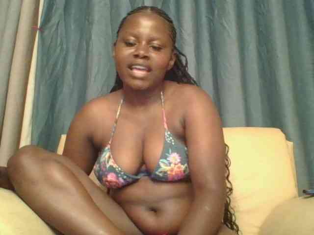 Loviett52 webcam