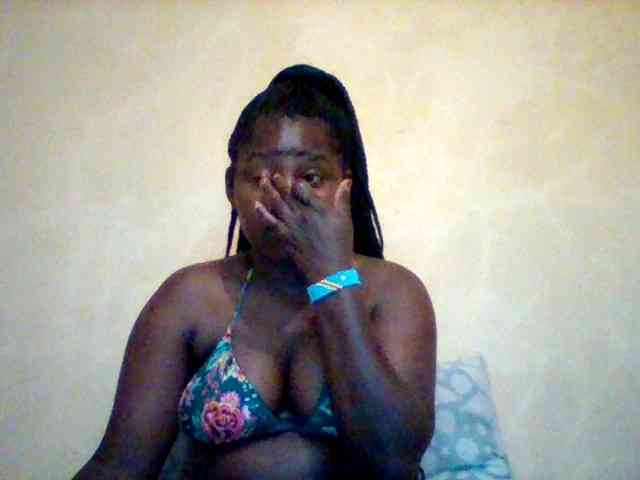 Loviett52 webcam