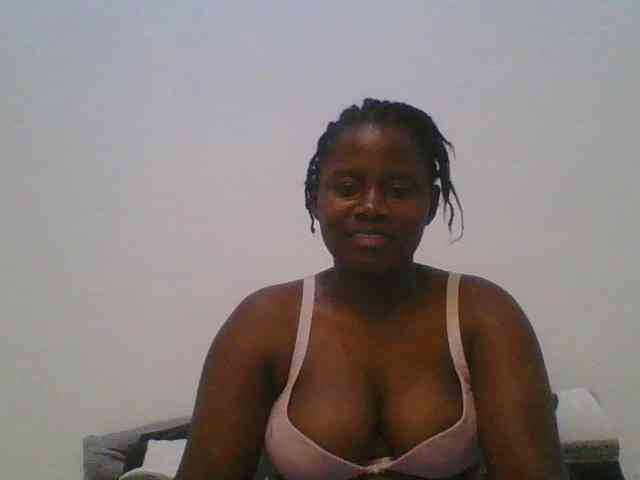 Loviett52 webcam