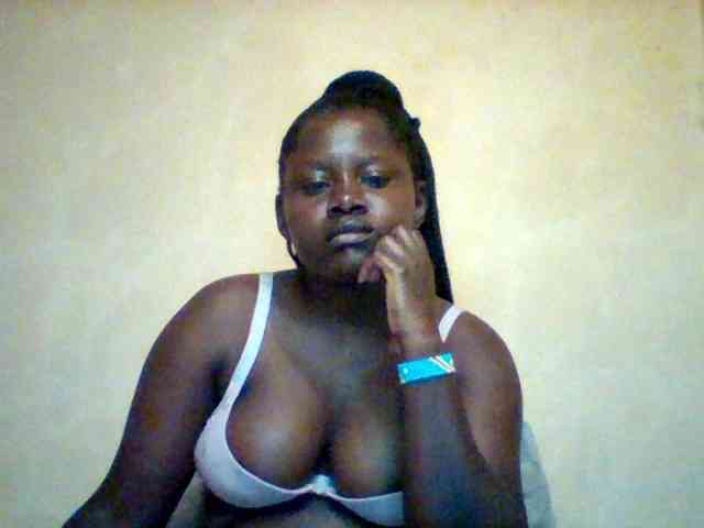 Loviett52 webcam