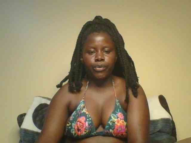 Loviett52 webcam