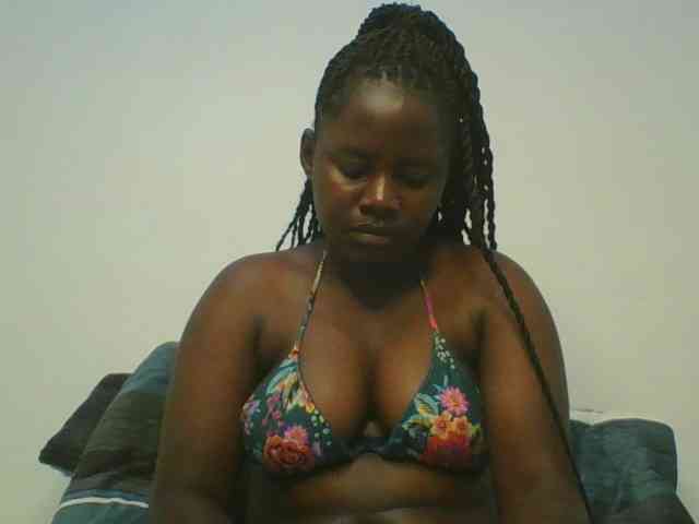 Loviett52 webcam