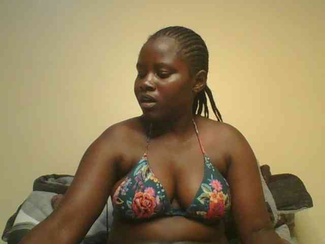 Loviett52 webcam