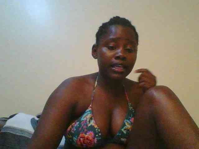 Loviett52 webcam