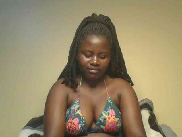 Loviett52 webcam