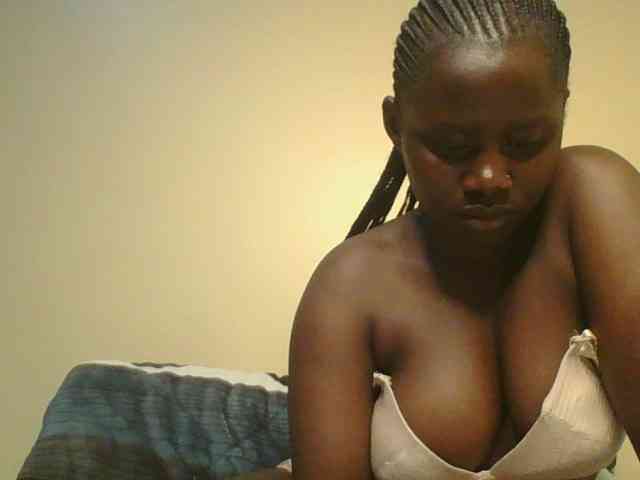Loviett52 webcam