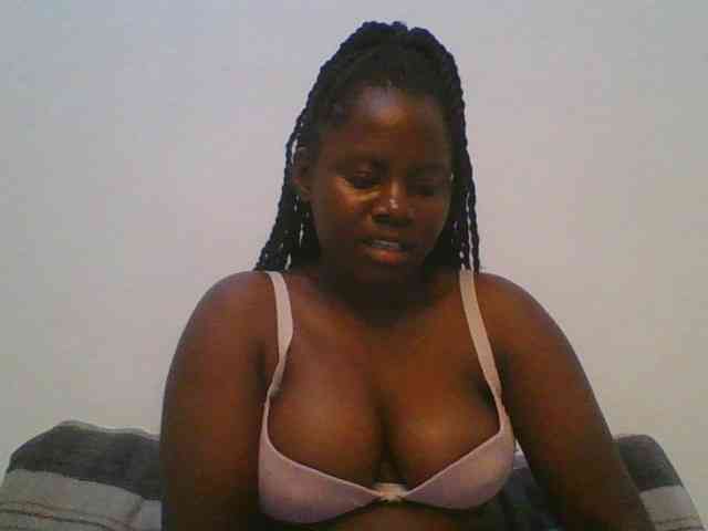Loviett52 webcam