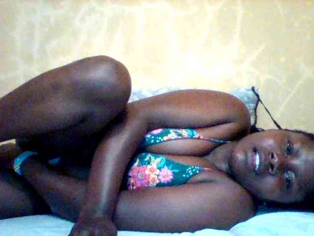 Loviett52 webcam
