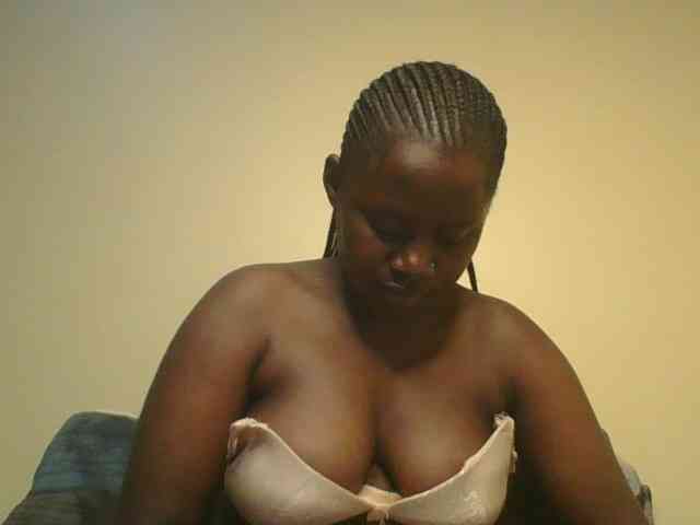 Loviett52 webcam