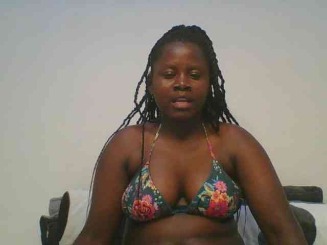 Loviett52 webcam