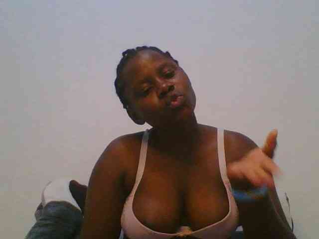 Loviett52 webcam