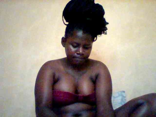 Loviett52 webcam