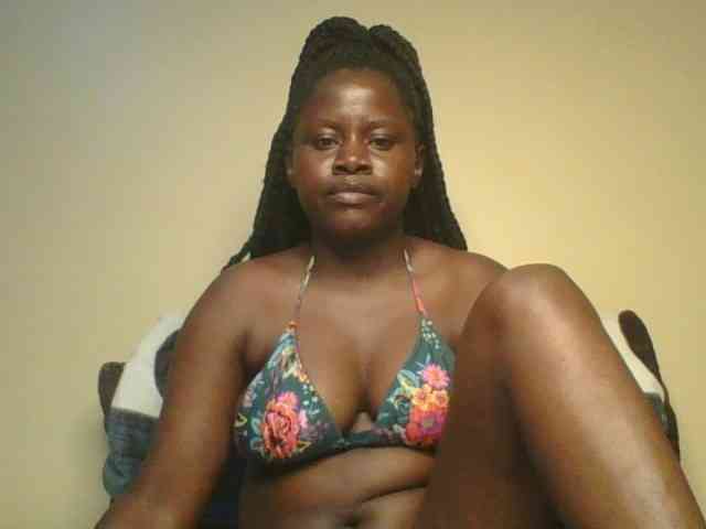 Loviett52 webcam