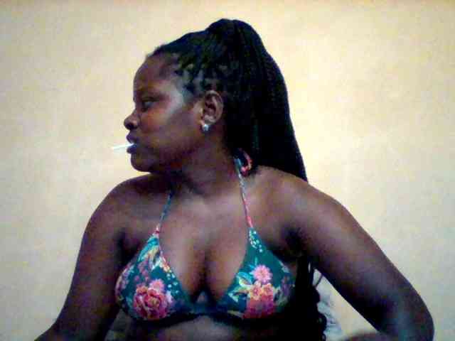 Loviett52 webcam