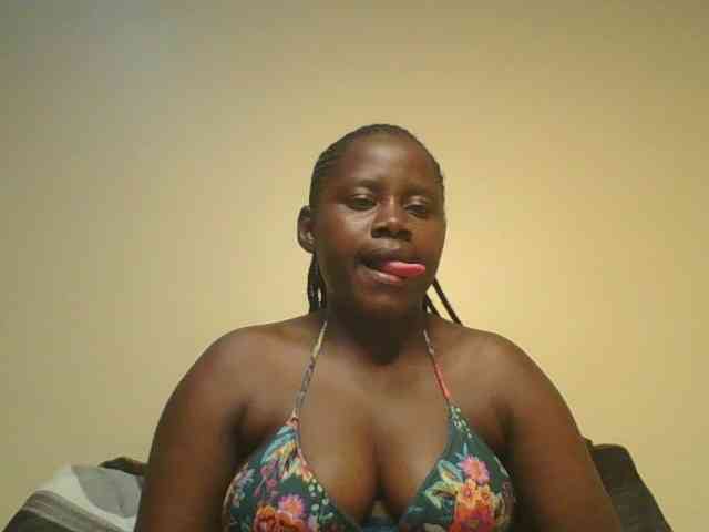 Loviett52 webcam