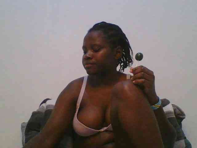 Loviett52 webcam