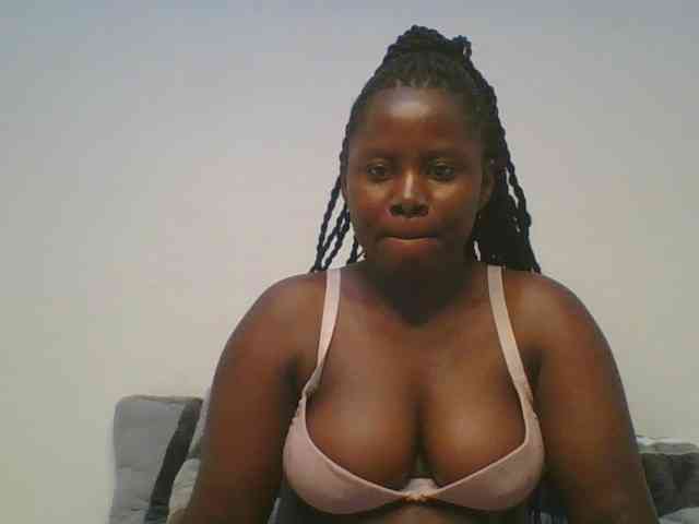 Loviett52 webcam