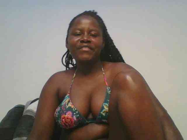 Loviett52 webcam