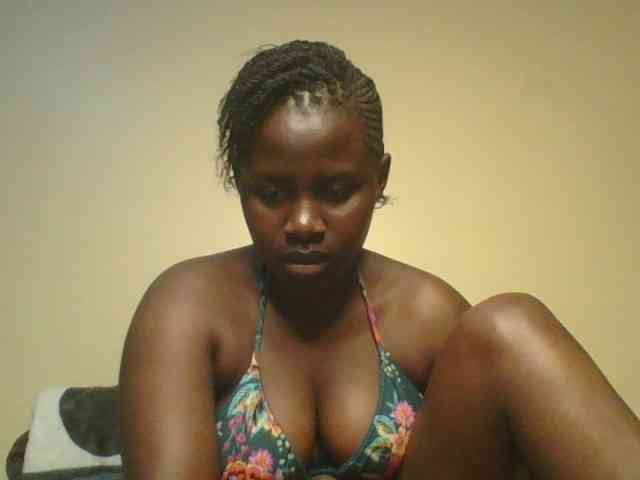 Loviett52 webcam
