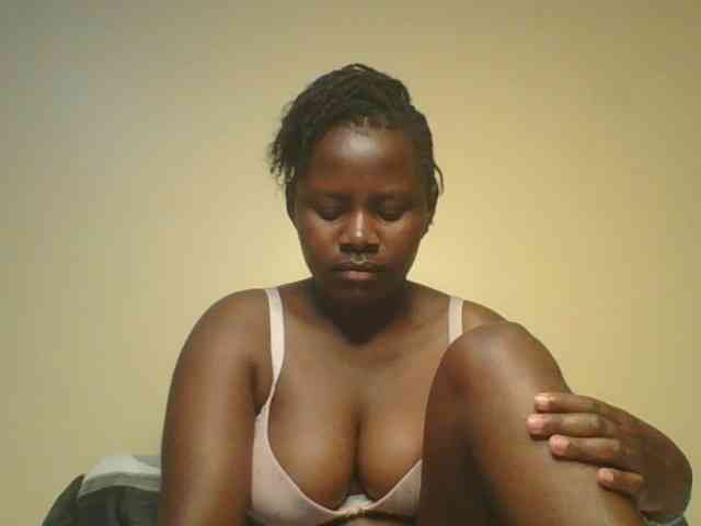 Loviett52 webcam