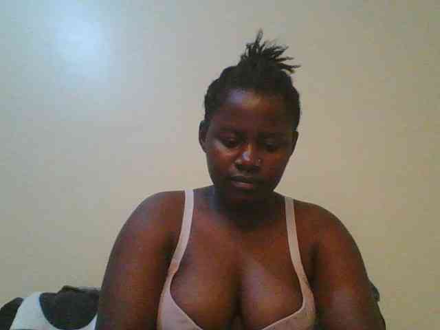 Loviett52 webcam