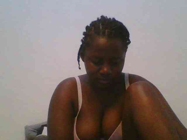 Loviett52 webcam