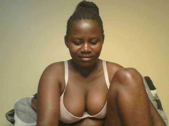 Loviett52 webcam