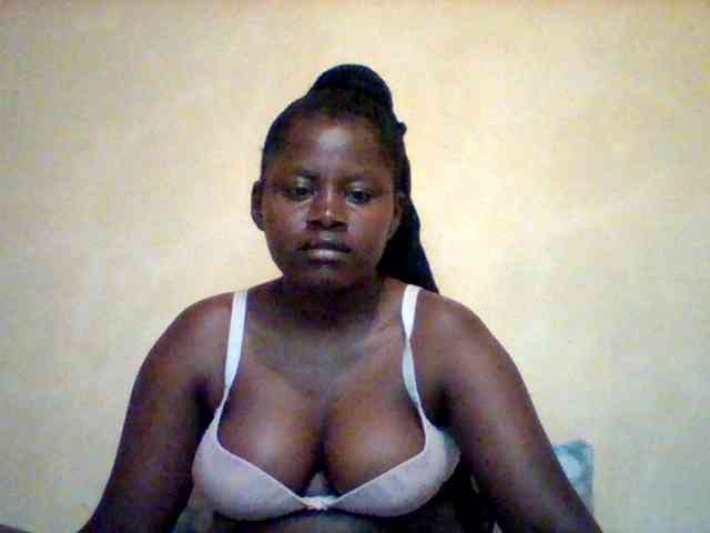 Loviett52 webcam