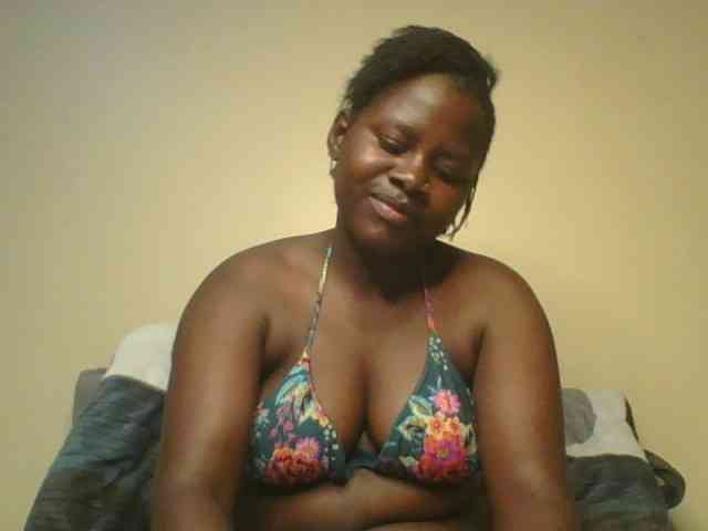Loviett52 webcam