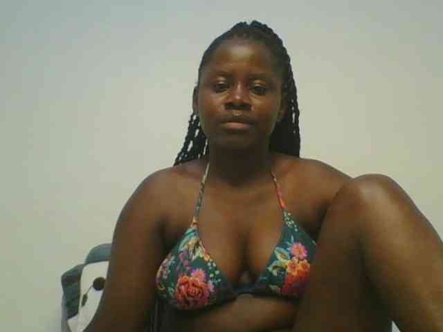 Loviett52 webcam