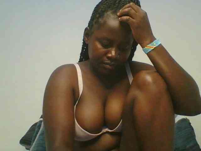 Loviett52 webcam