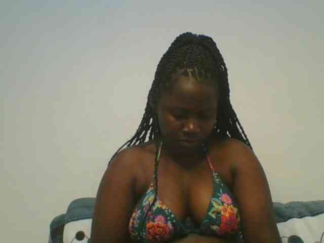 Loviett52 webcam