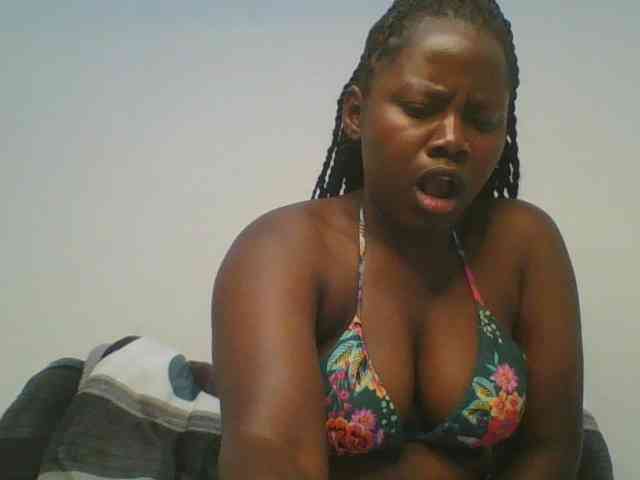 Loviett52 webcam