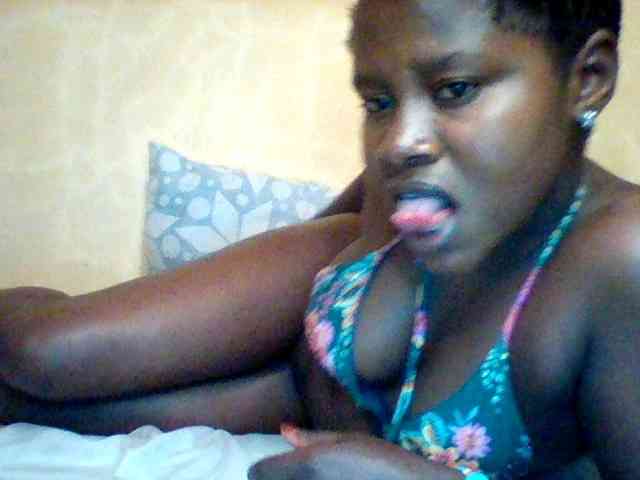Loviett52 webcam