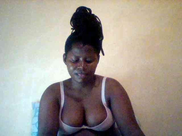 Loviett52 webcam