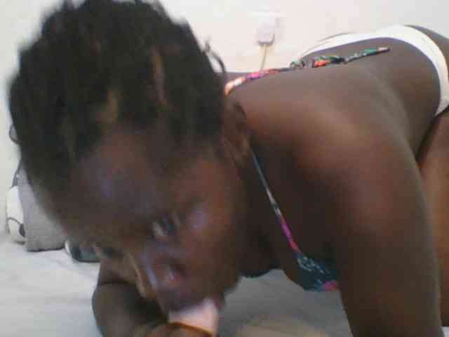 Loviett52 webcam
